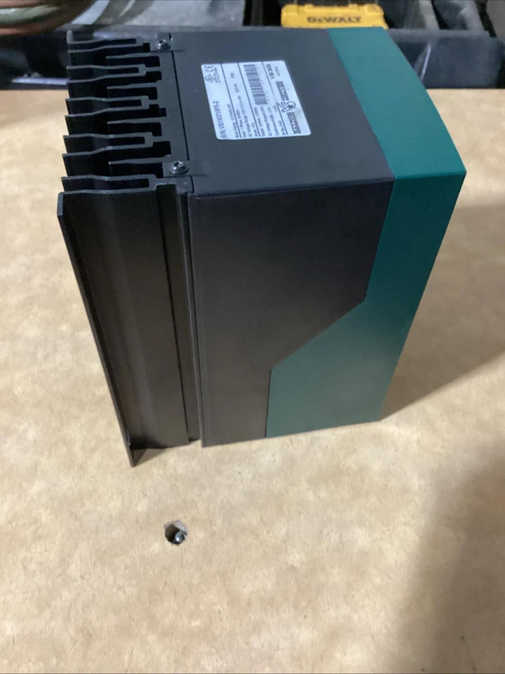 BALDOR VS1MX10P5-2  Microdrive Variable Frequency Drive 1/2HP 115VAC in, 3ph out - Image 3 of 3