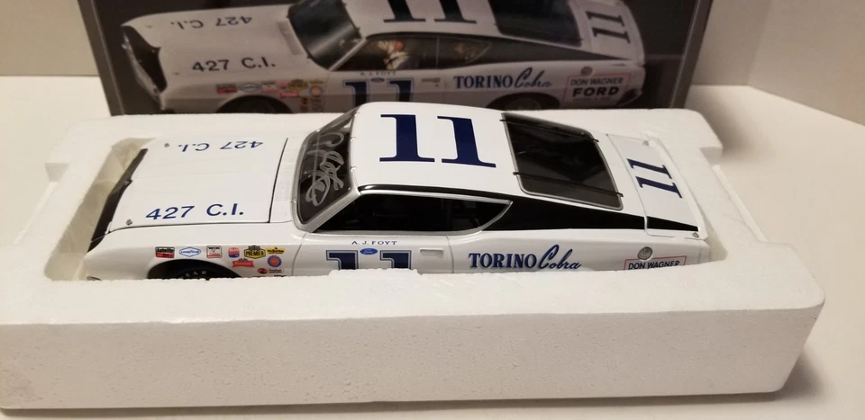 A.J. Foyt #11 1969 Ford Torino Cobra AUTOGRAPHED  1/24 By University of Racing  - Image 2 of 4