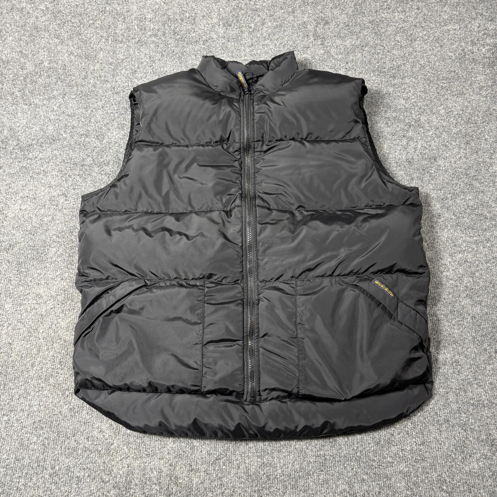 Woolrich Vest Mens Large Black Down Puffer Quilted Full Zip Insulated Outdoors
Opens in a new window