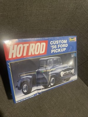 REVELL CUSTOM '56 FORD PICKUP ''HOT ROD'' SERIES KIT #7124 AMT MPC 1/25 Damage Box