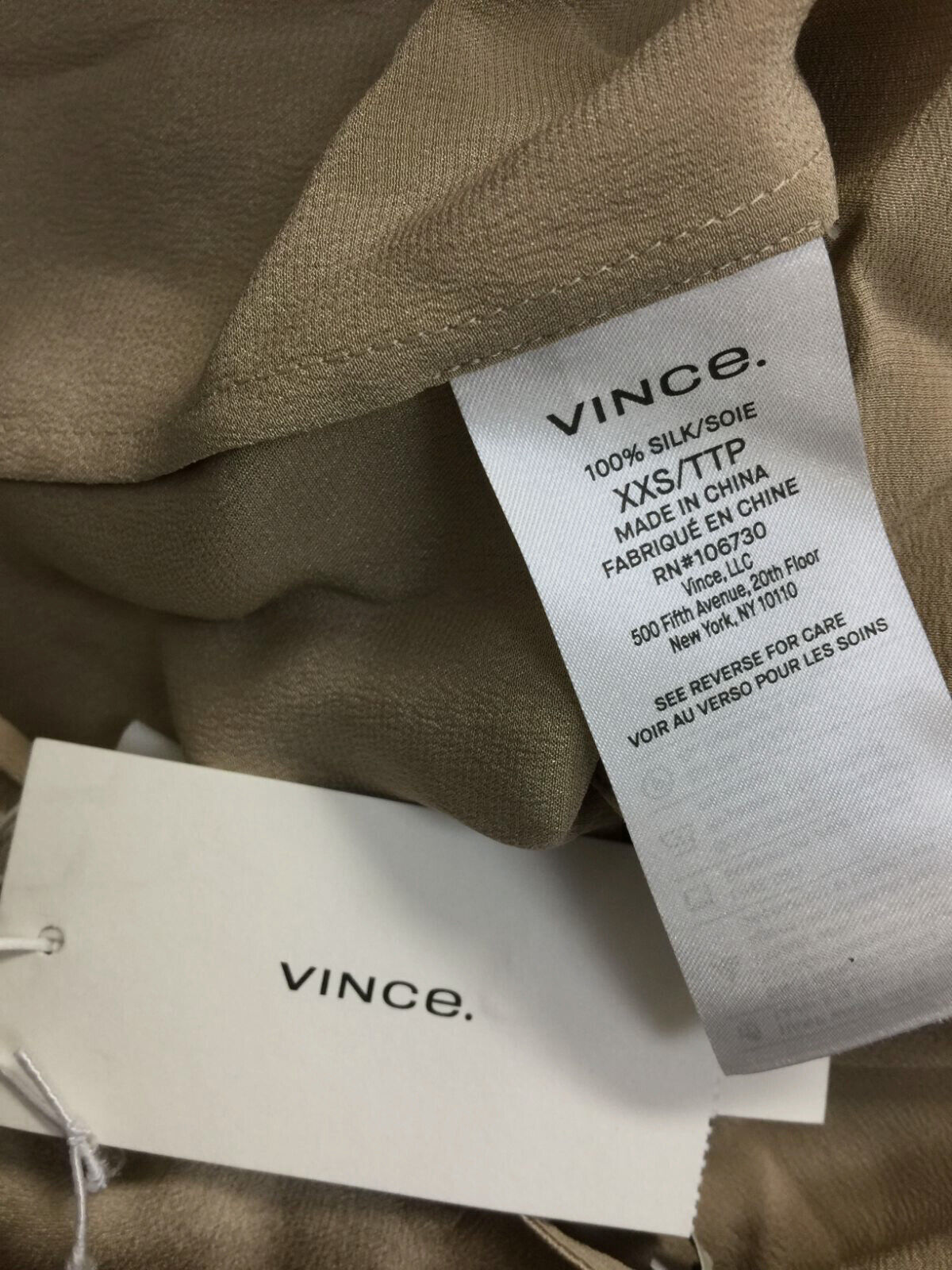 $225 Vince Women's Beige Solid Sleeveless Scoop Neck Silk Tank Top Size XXS