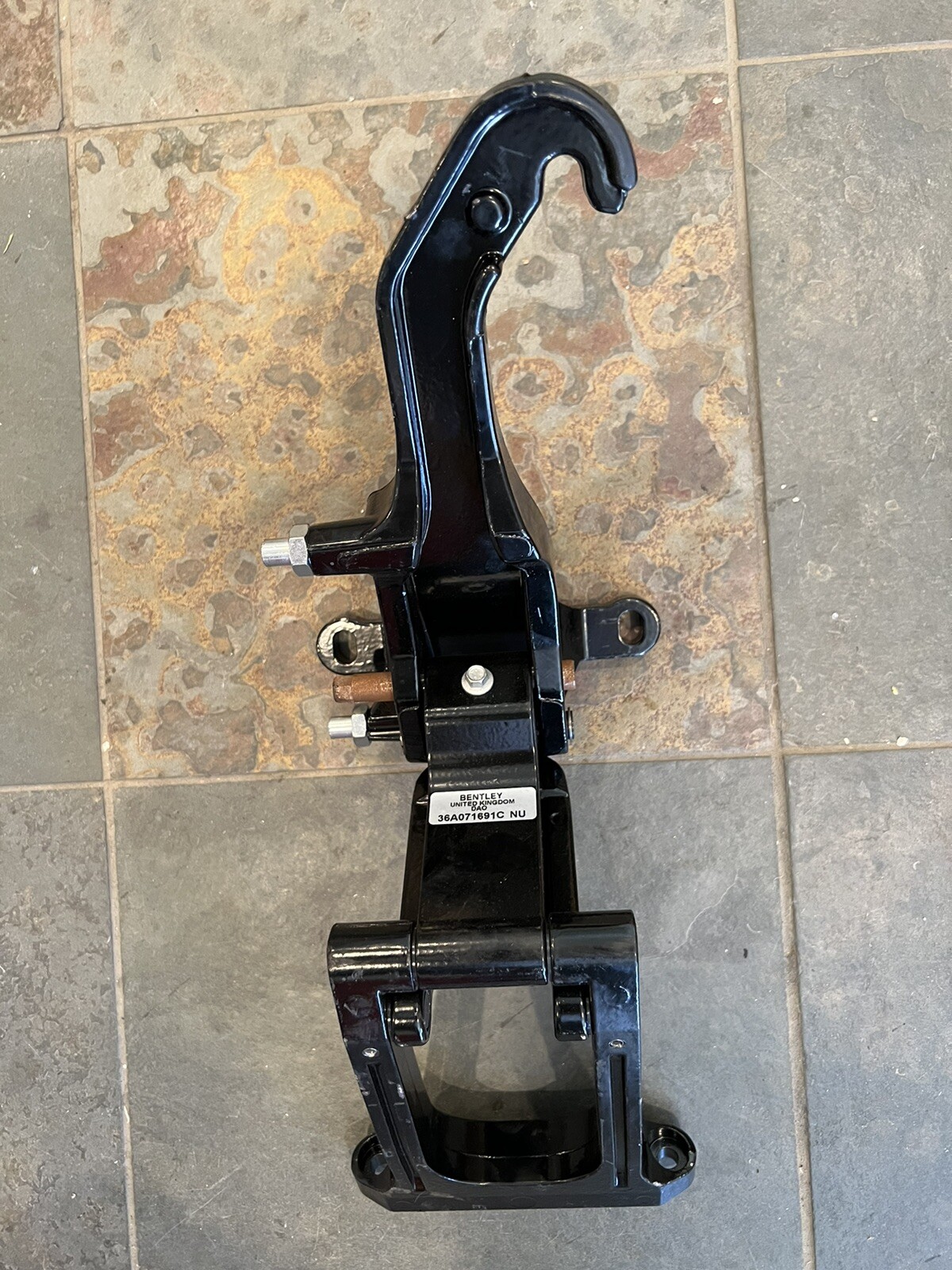 Bentley Bentayga Step Down Hinge 36a071691c