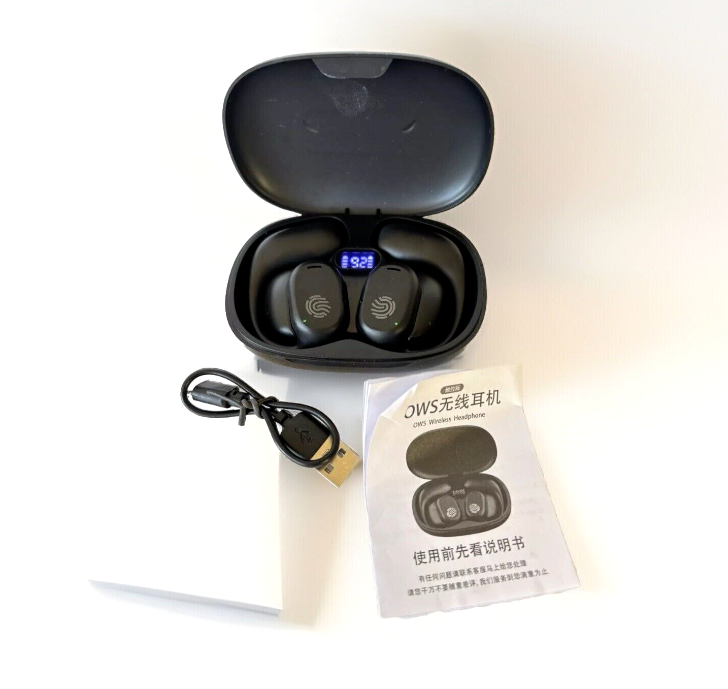 Wireless Bluetooth Earbuds with Hard Shell Charging Case in Black-image
