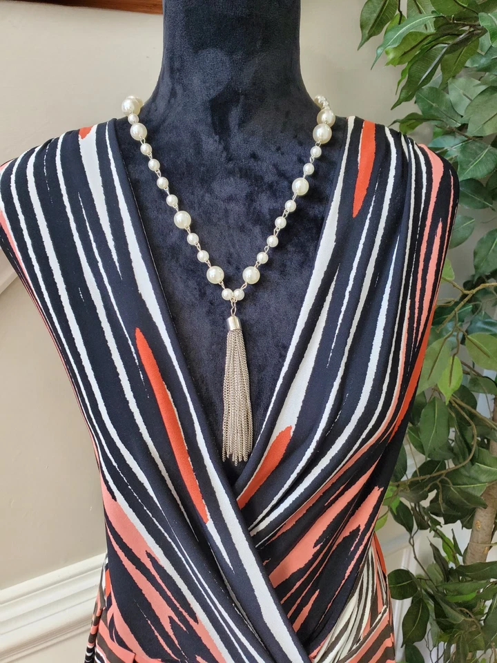 Max & Cleo Striped Polyester V-Neck Short Sleeve Knee Length Wrap Dress Size M - Image 2 of 4
