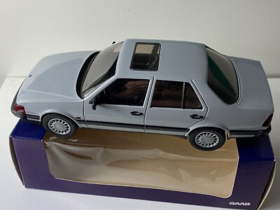 SAAB 9000CD 16V-promotional car-1:20-in OVP-rare color-excellent-