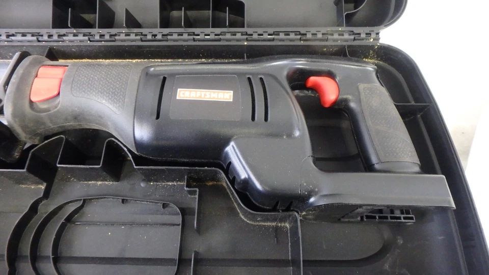 Craftsman 14.4V Reciprocating Saw 909.23121 (tool only) Working - Image 3 of 4