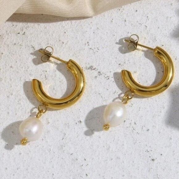 Dangle Pearl Earrings Huggie Earrings Waterproof Chunky Pearl Hoop Huggies CUTE - Image 2 of 4