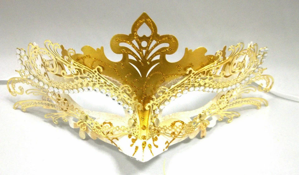 Máscara veneciana de filigrana de metal cortada con láser de oro blanco cristal de mascarada Foto 3 de 4