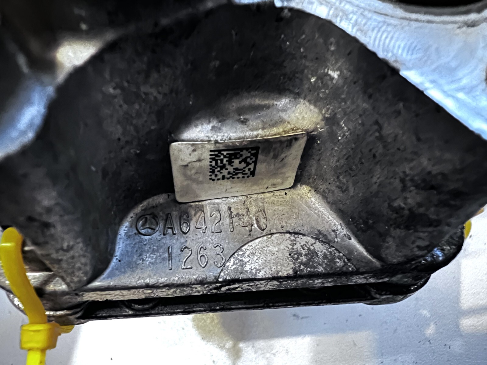 MERCEDES- BENZ E W212 2.2 DIESEL 140KW 2011 EGR VALVE FLAP OEM 