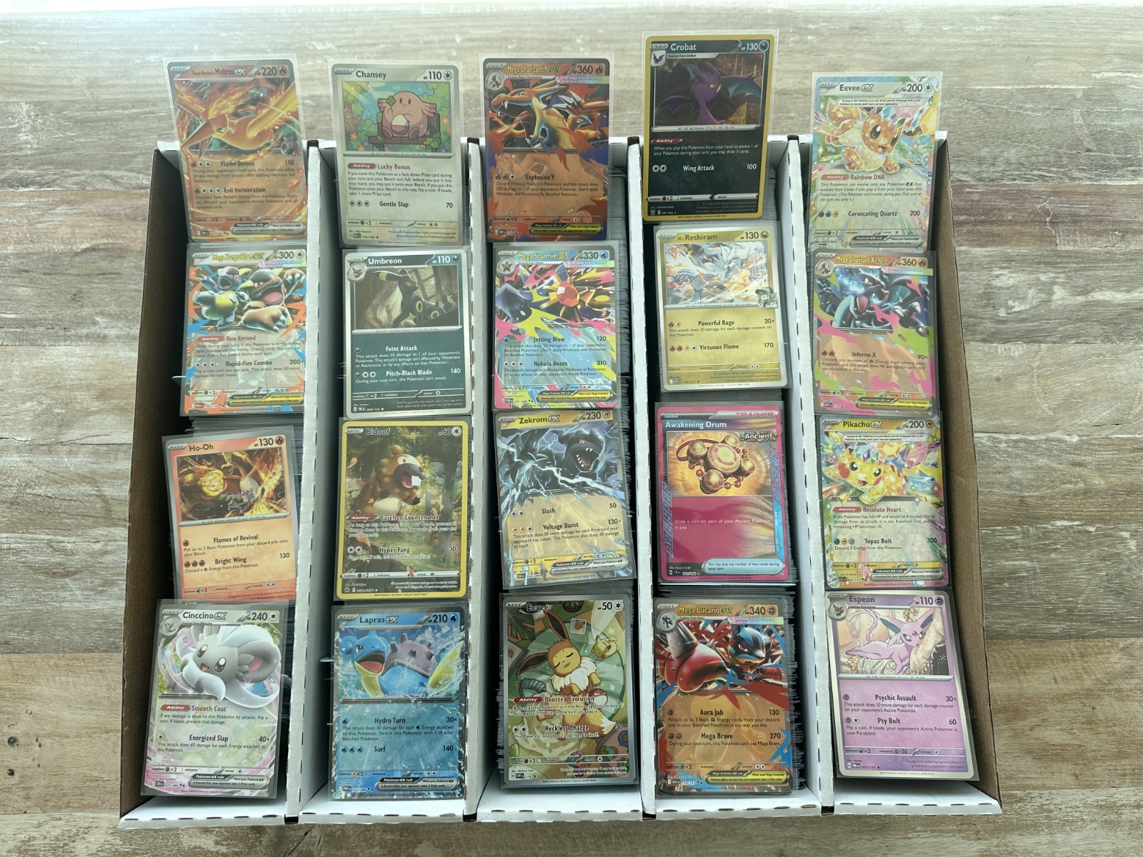 500+ Pokémon Bulk Lot • 100+ Holos • 5+ EX/V/FULLART • Gift Box + Card Sleeves