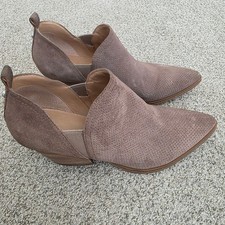Marc Fisher Brown Ankle Suede Bootie Boots 9 Women's