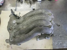 UPPER INTAKE MANIFOLD 2.0L FITS 01-05 JETTA 212816