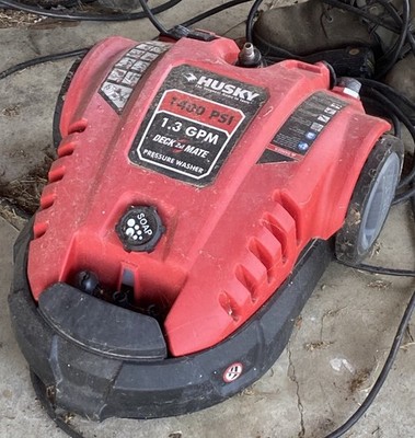 Husky Deck Mate electric pressure washer, model UT80715.