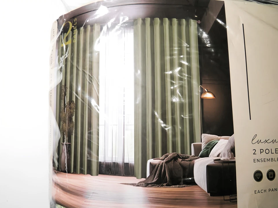 ✨¡Juego de cortinas de panel de ventana superior de terciopelo verde de lujo urbano de 2 postes! Foto 2 de 4