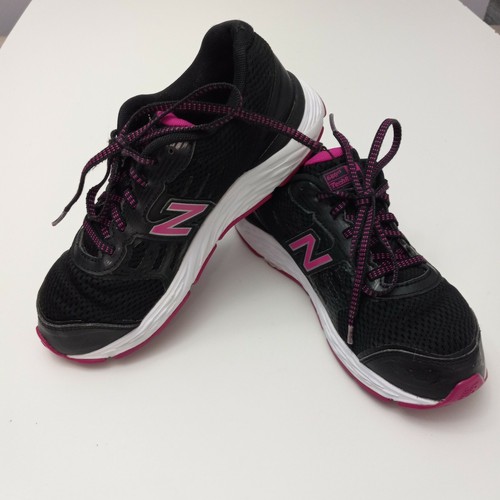 NEW BALANCE Black Running Shoes Size 5 