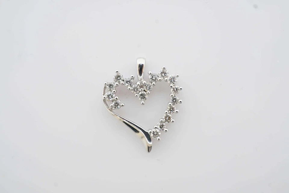 Dije Joyería Diamante Oro Blanco 10k SI2 G-H 0.35 TCW Foto 2 de 4