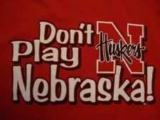 NCAA Nebraska Huskers University Sportswear Fan Apparel Red T Shirt Size XL