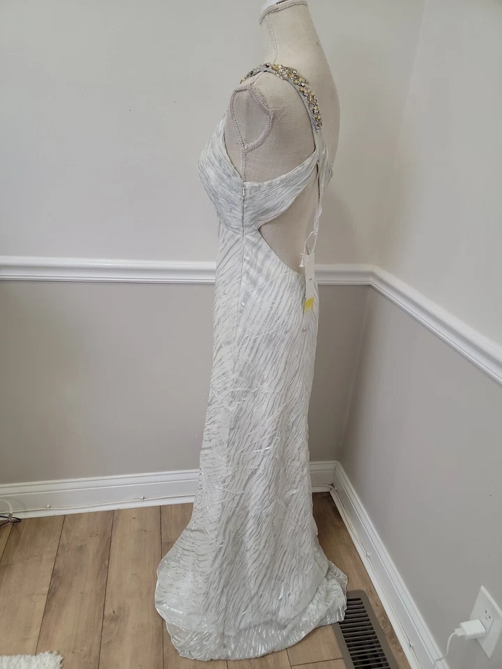 Vestido Formal Dave & Johnny Nuevo con Etiquetas Estrás Un Hombro Baile de graduación/Forma 100% Seda Foto 4 de 4