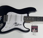 JOHN SEBASTIAN SIGNED BLACK ELECTRIC GUITAR WOODSTOCK LEGEND JSA COA — photo 2