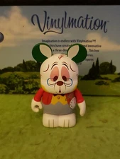 DISNEY Vinylmation 3" Park Set 1 Alice in Wonderland White Rabbit 