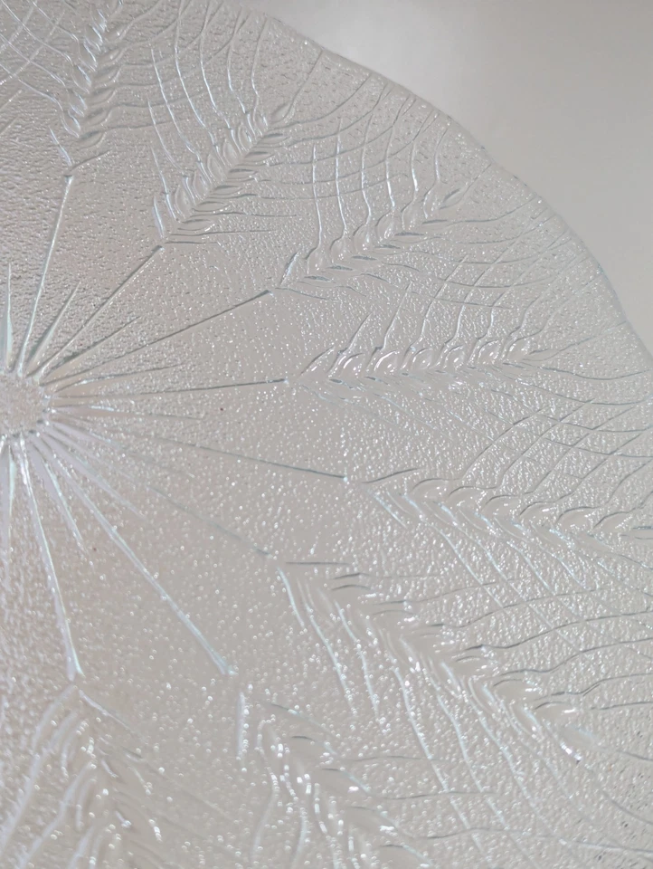 Arcoroc Country Wheat Crystal Dish round platter 13” J.G. Durand Glass Serving - Image 3 of 4