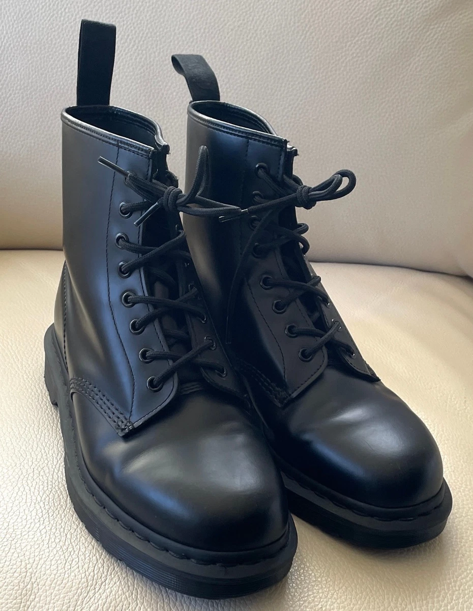Dr Martens 1460 Black Smooth In Men display picture 1