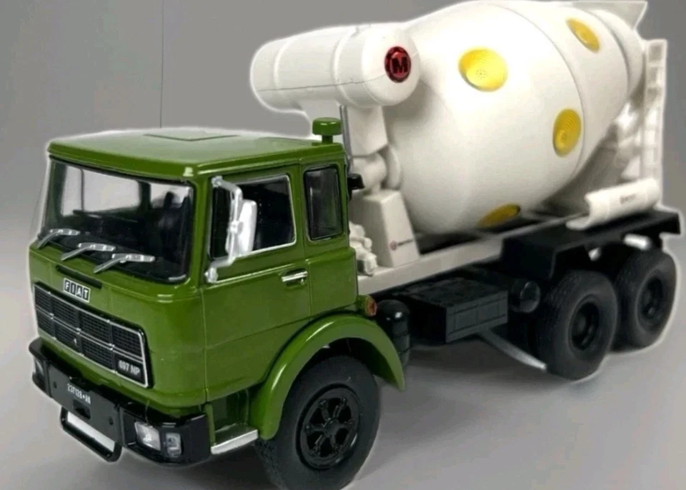 1/43 DeA DeAgostini 84 Fiat 697 NP 1969 Marotta betoniera camion epoca truck - Immagine 2 di 4