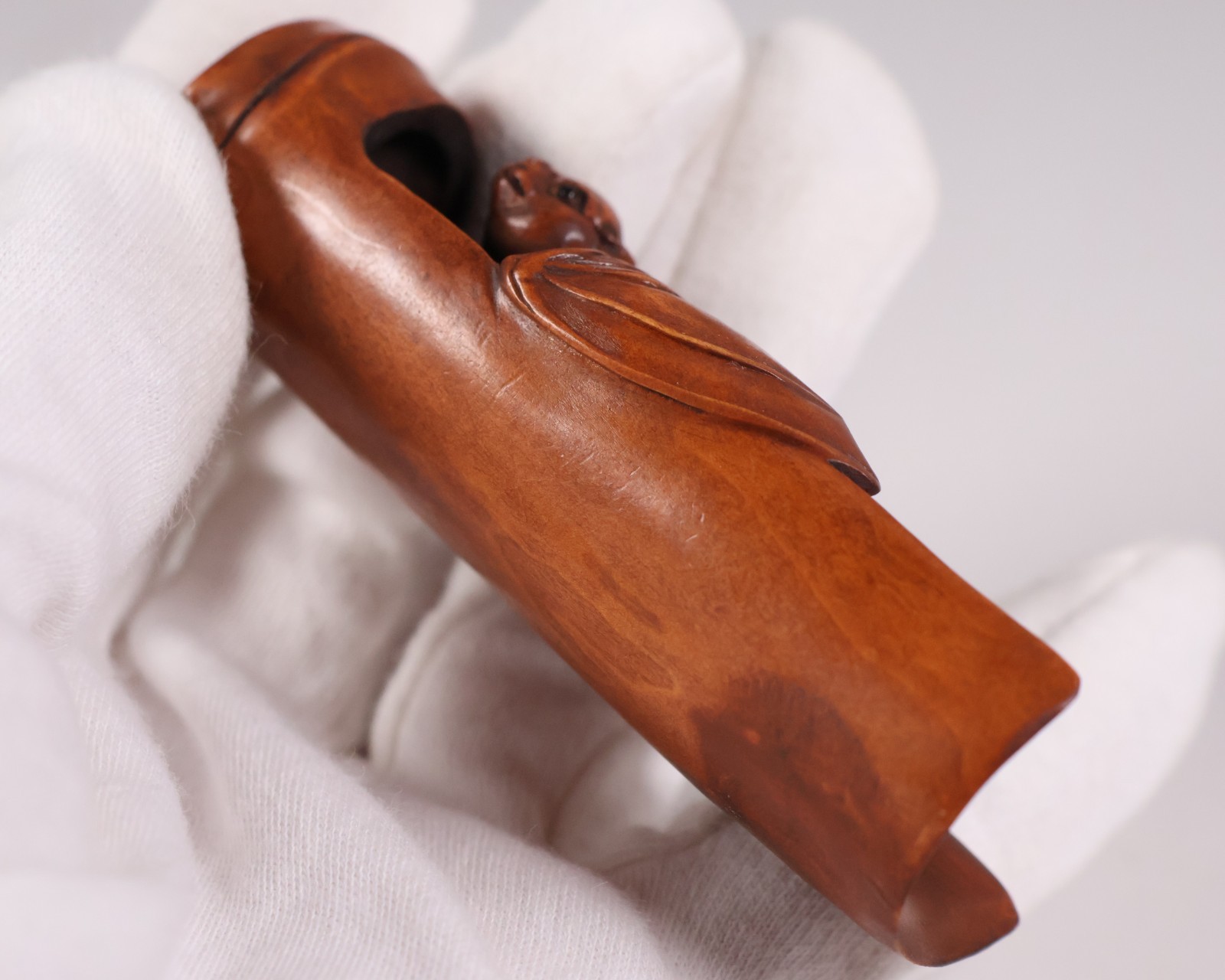 Japanese Wooden Bat Shaped as Tea Scoop Netsuke 3.1inch Inro Ojime Figurine