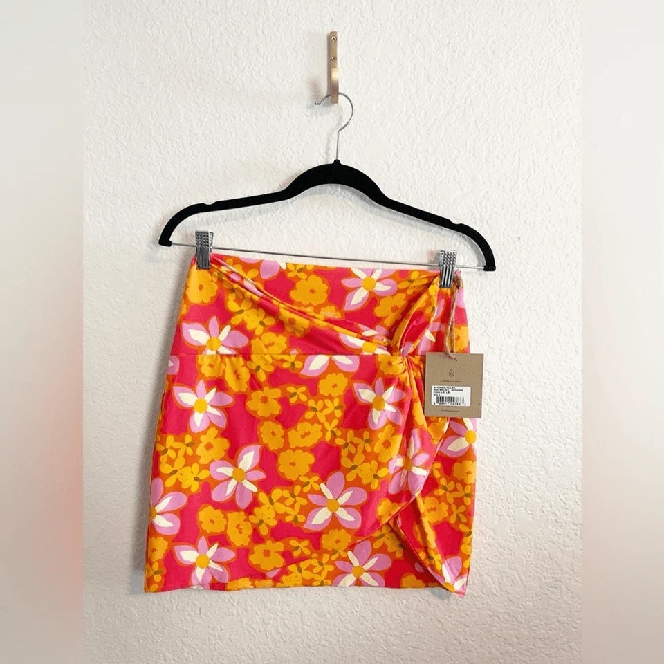 STONE FOX SWIM Selma estampado hawaiano Sarong Lei Lei. Nuevo con etiquetas. Talla grande Foto 3 de 4