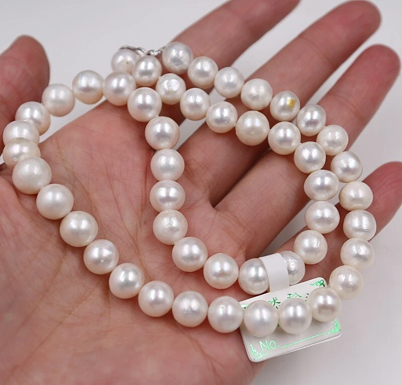 Maravilloso collar de perlas cultivadas blancas naturales genuinas de 9-10 mm de 18"" Foto 2 de 4