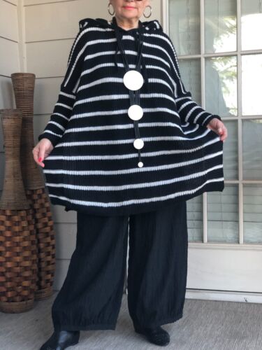 ART TO WEAR LAGENLOOK BOHO GOTHIC OVERSIZED STRIPE KNIT HOODIE TUNIC+NECKLACE