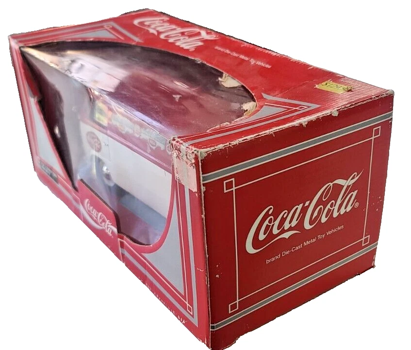 1966 Combi Coca Cola Volks Wagon Die Cast 1:19 Scale Replica By Solido - Image 3 of 4