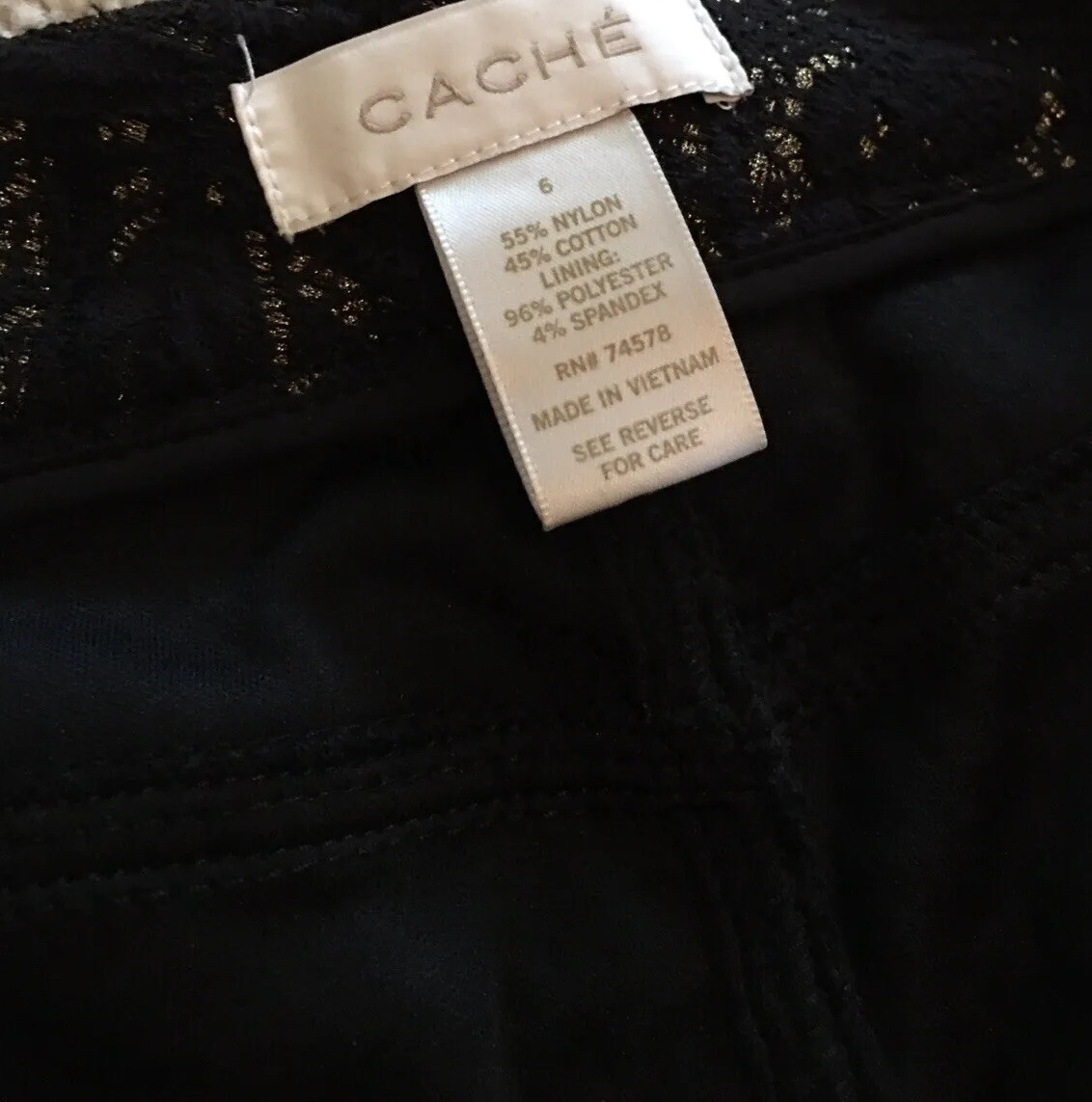 👖🖤Designer Cache - Size 6 Pants patterned Metal… - image 10