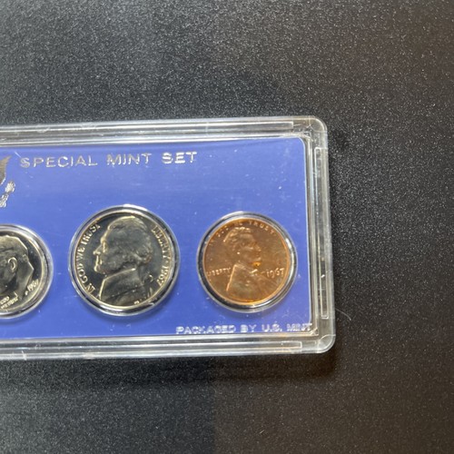 1967 US Special Mint Set SMS 5 Coins with 40% Silver Kennedy Half Dollar and Box - Picture 7 of 21