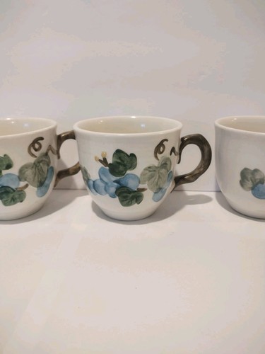Metlox POPPYTRAIL 8 Coffee Tea Cups SCULPTURED GRAPE Poppy Trail Blue Teacup Cup - Picture 6 of 9