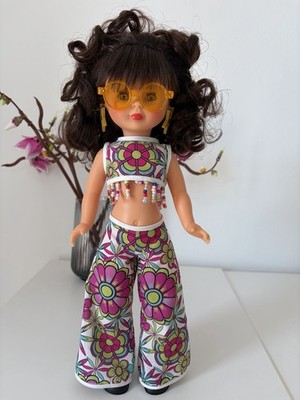 Nancy  Famosa   Doll  Vintage Reproduction SPAIN,  And Two Outfits