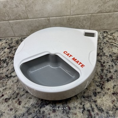Closer Pets Cat Mate 366 Automatic Pet Feeder for Cats Very Nice Fast Ship