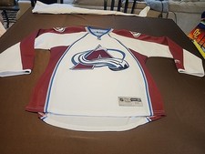 Reebok NHL Jersey Colorado Avalanche Team White Size Mens Medium CCM