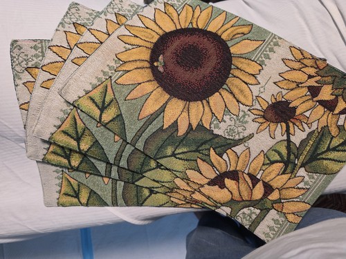 Vintage Placemats Set of 4 Sunflower Tapestry Cotton 16x 11 1990s Kitch Table
