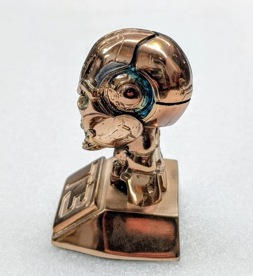 Terminator 3 Rise of the Machines Gold Chromed TX Endoskull Mini Bust - Image 2 of 4