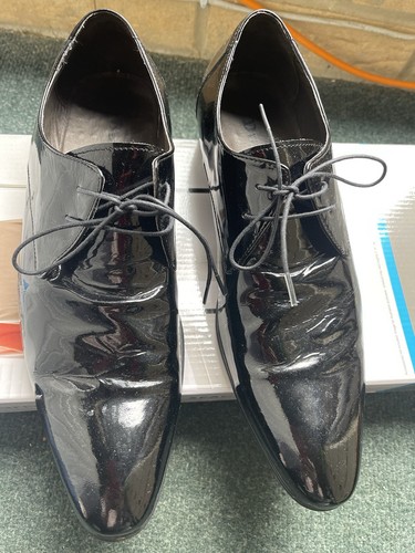 Dune schwarze Lacklederschuhe UK 9 EU43