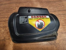 Troy Bilt TB105 Lawn Mower Mulch Plug Assembly 987-02516A 687-06029