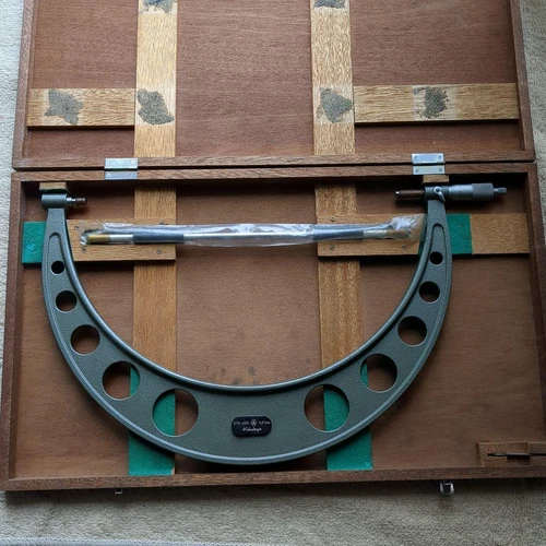 Mitutoyo Micrometer 375-400 Precision Tool 0.01mm Japan with Wooden Case Used