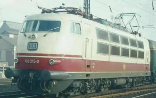 Locomotive électrique pour modélisme ferroviaire à l'échelle G