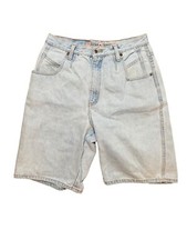 Vintage 80s Light Wash Denim Mom Shorts. Size 12