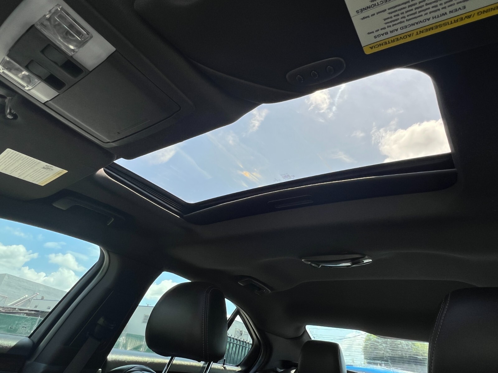 Ford Taurus - Image 25
