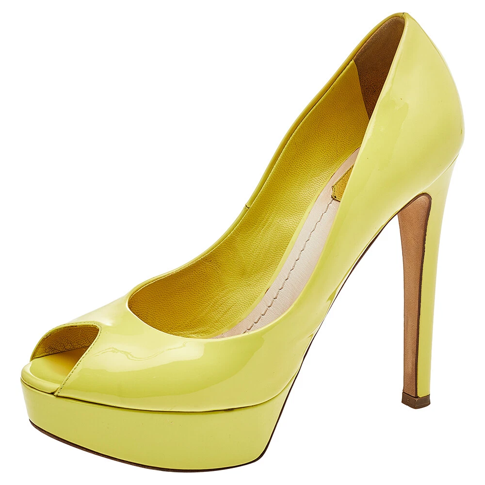 Escarpins à plate forme bout en cuir verni jaune chaux Miss Dior taille 37,5