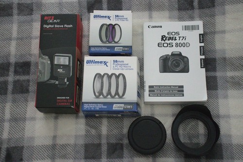 Canon EOS Rebel T7i DSLR (Bundle) - Picture 5 of 12