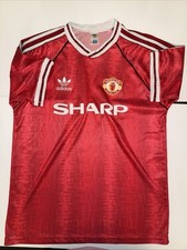 Ultimate Manchester United Collector and Super Fan Gift Guide  48