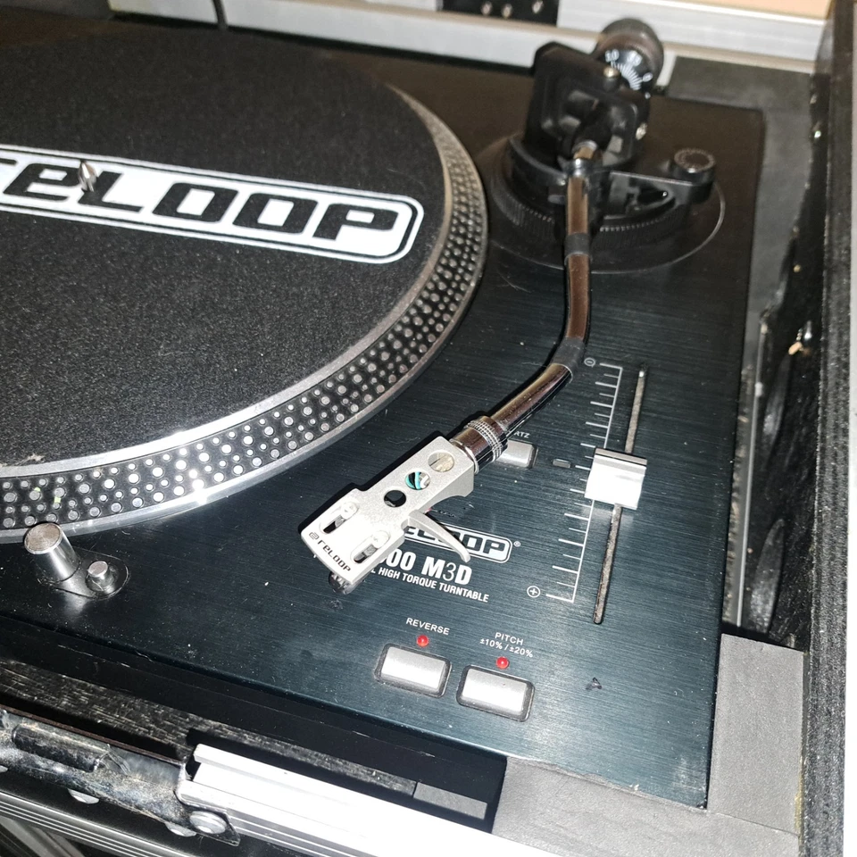 High Torgue DJ Plattenspieler Reloop RP4000M3D , Voll Funktionsfähig. Lesen - Bild 2 von 4